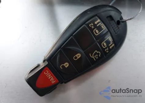 2014 Dodge Grand Caravan Sxt z USA, uszkodzony, nr VIN 2C4RDGCG1ER392061